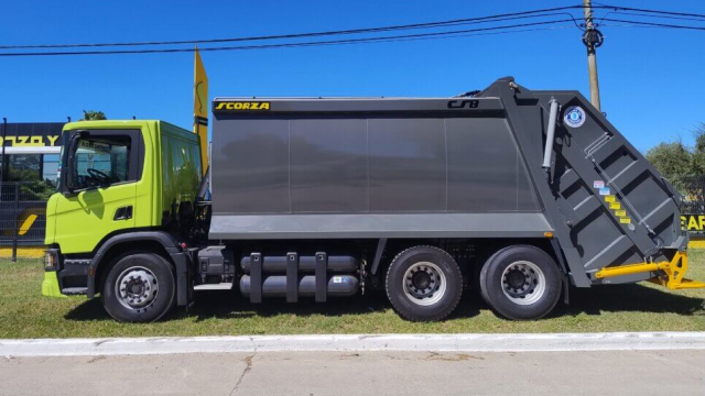 RECOLECTOR COMPACTADOR CS 8 U